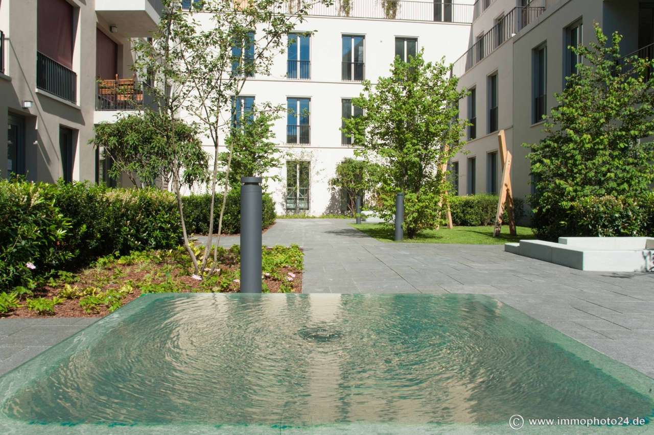 Exklusive Erdgeschosswohnung mit Terrasse zwischen Stadtschloss u. Oper