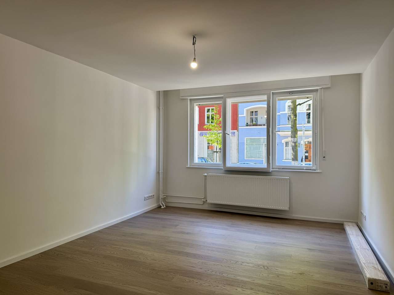 *ERSTBEZUG nach SANIERUNG* - 1-Zimmer Wohnung im Güntzelkiez