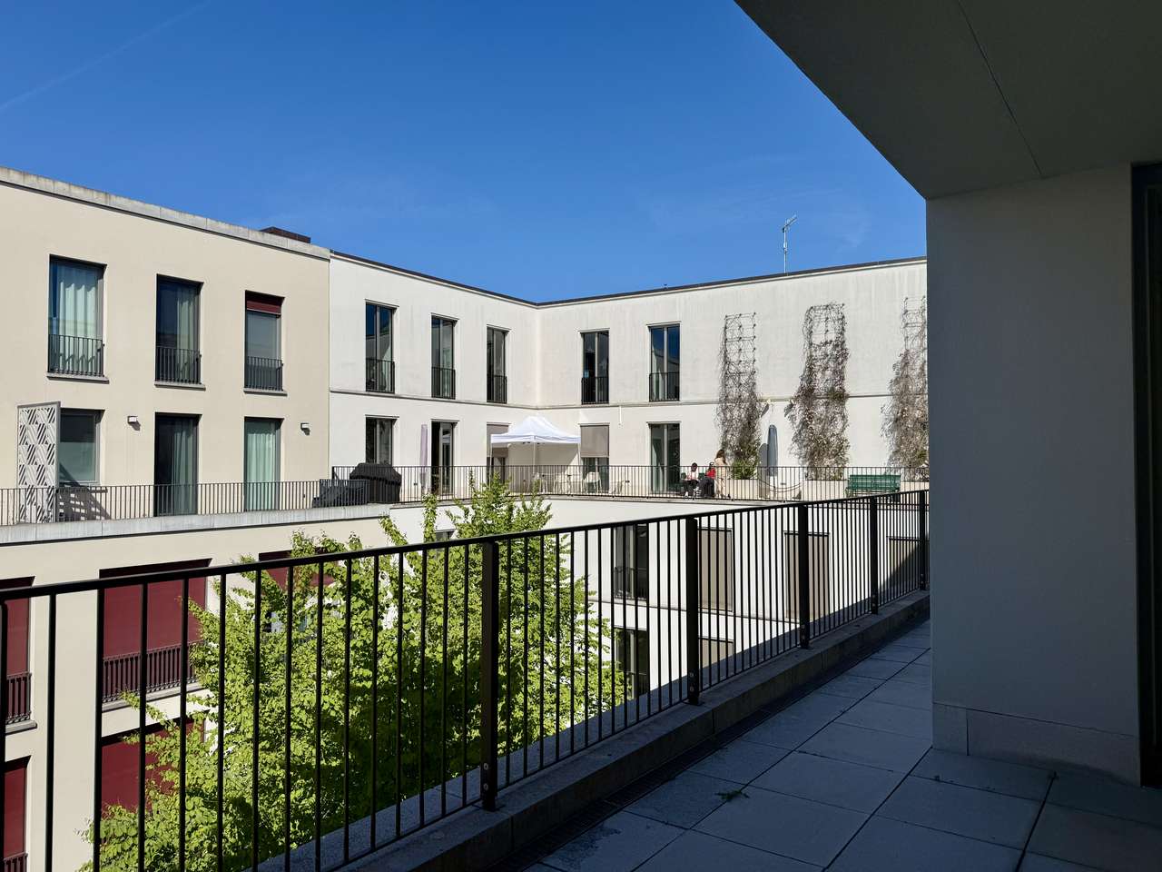 Sonnendurchflutete Maisonette Wohnung mit Blick auf das Stadtschloss