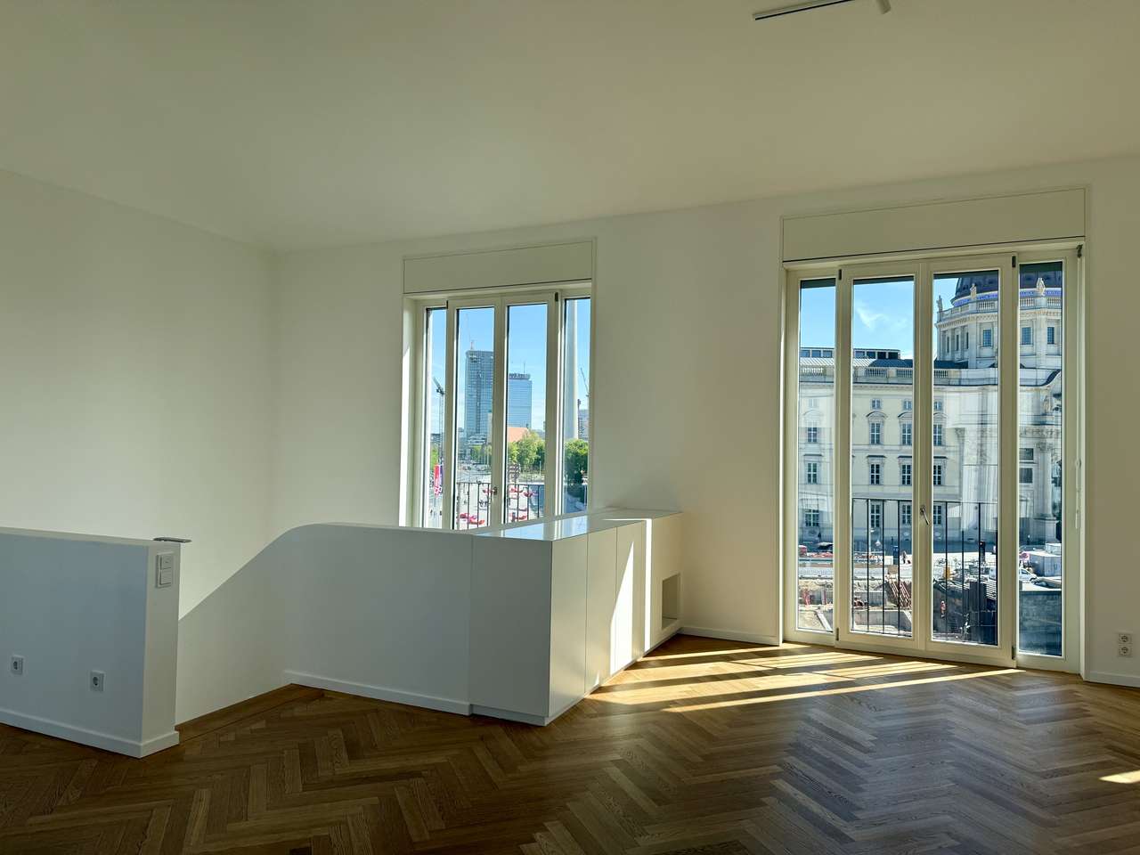 Sonnendurchflutete Maisonette Wohnung mit Blick auf das Stadtschloss