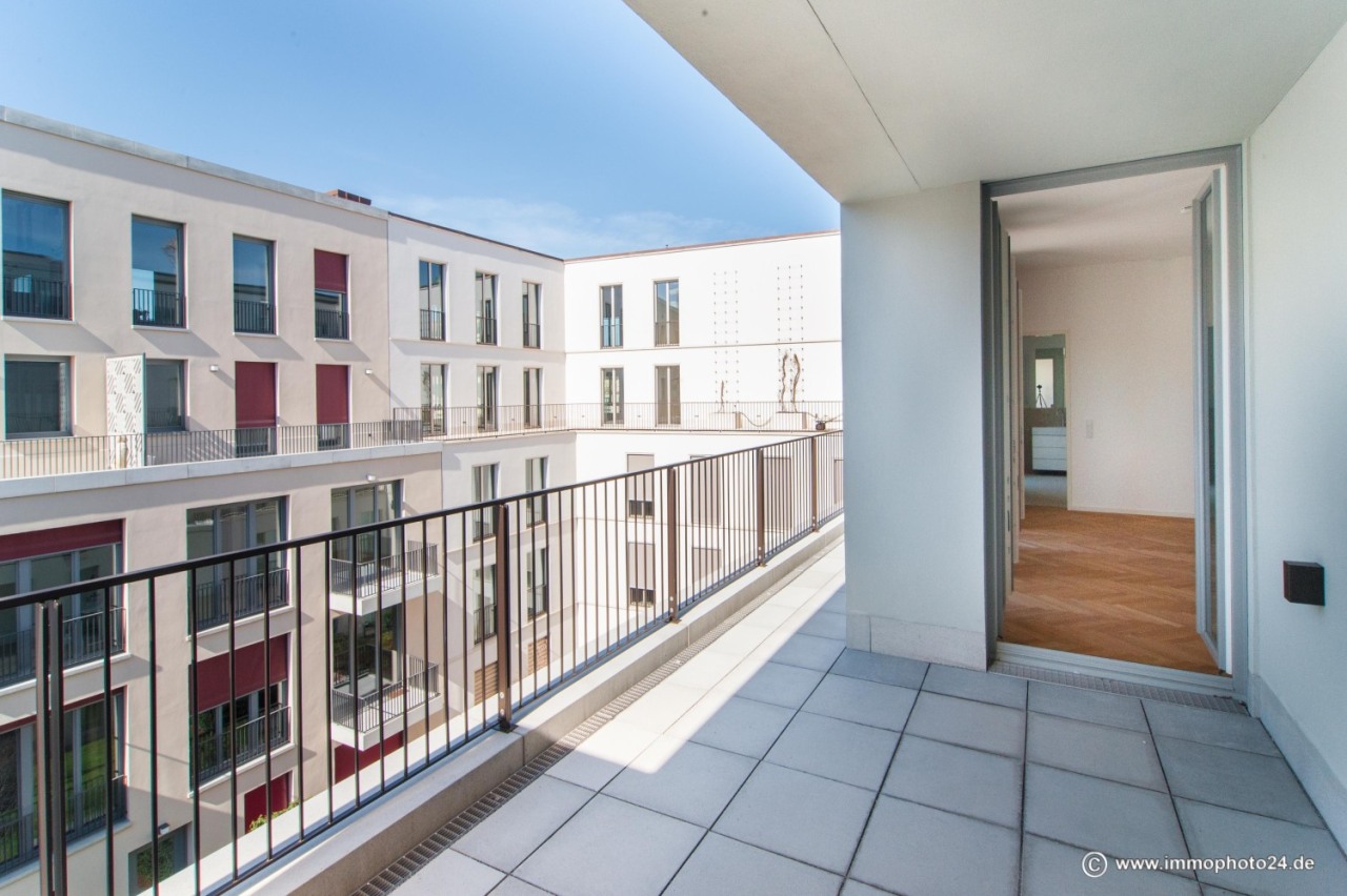 exclusive Maisonette direkt vom Eigentümer mit Schloßblick