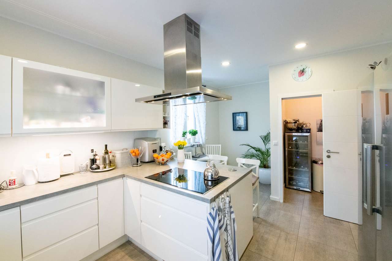 Familiengerechtes, 7 Zimmer, niedrigenergie Haus in Wannsee