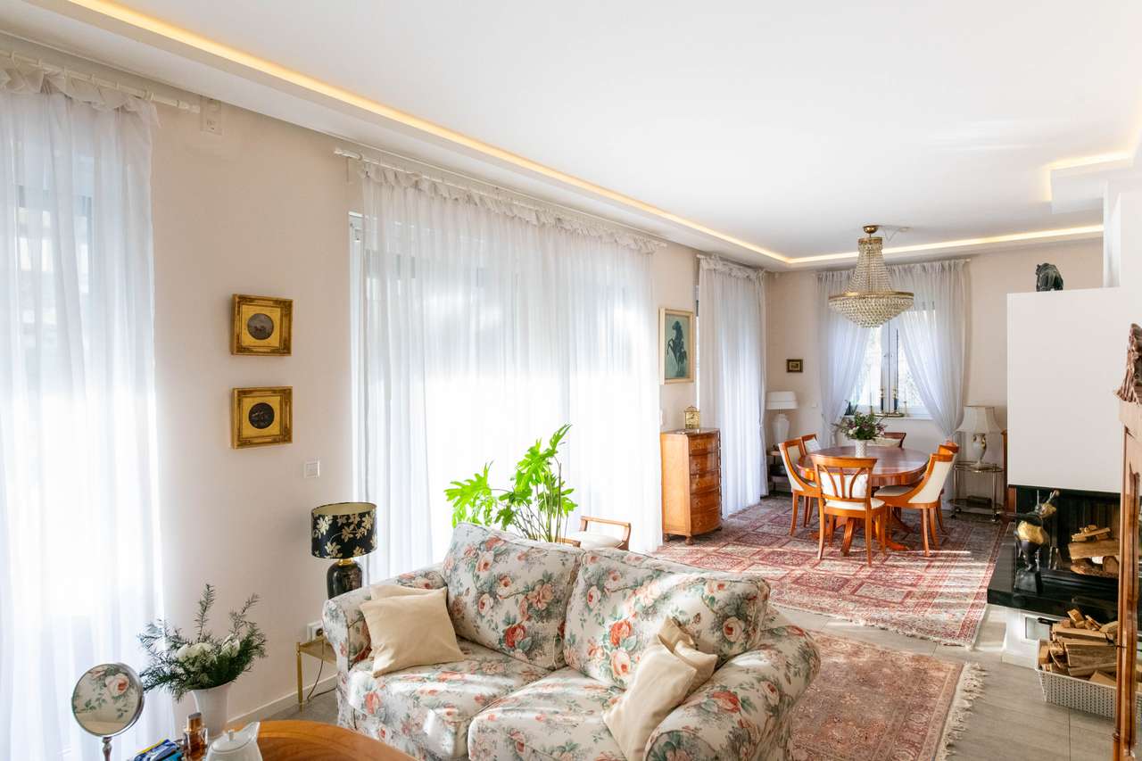 Familiengerechtes, 7 Zimmer, niedrigenergie Haus in Wannsee