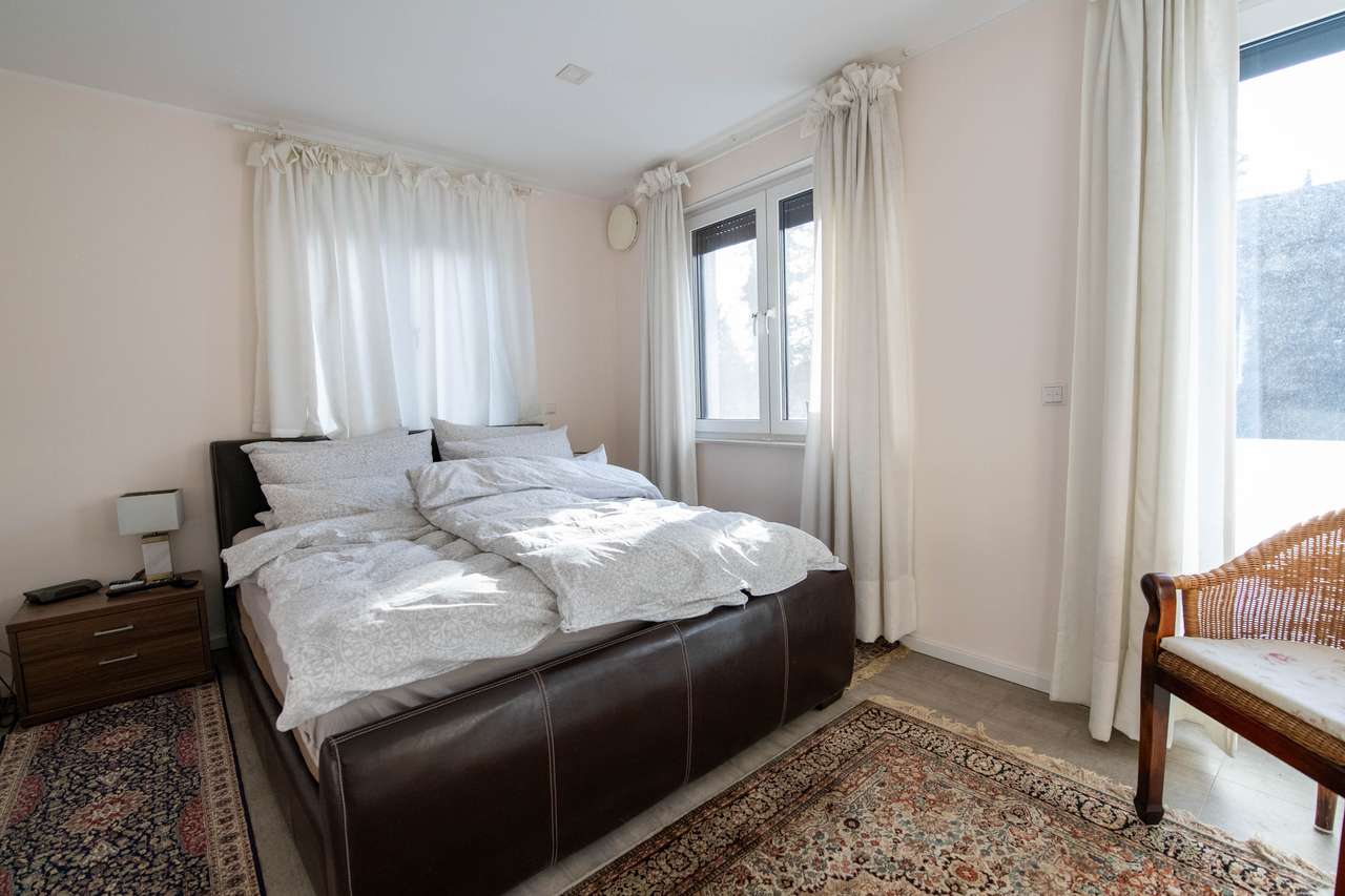 Familiengerechtes, 7 Zimmer, niedrigenergie Haus in Wannsee