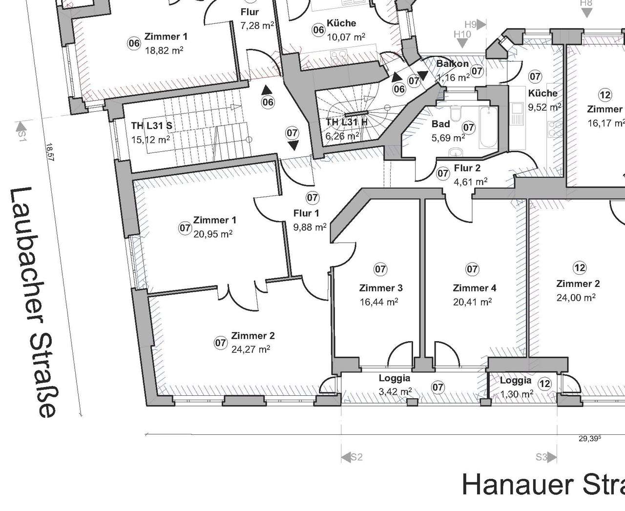 4 Zimmer Altbau Wohnung mit 2 Balkonen