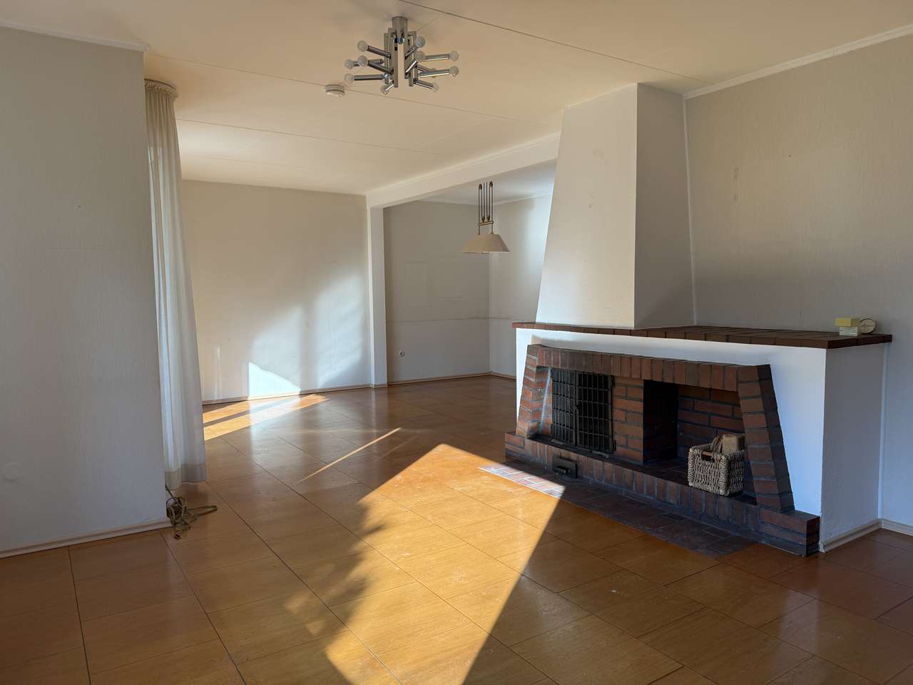 Blick zum Esszimmer Blick zum Esszimmer