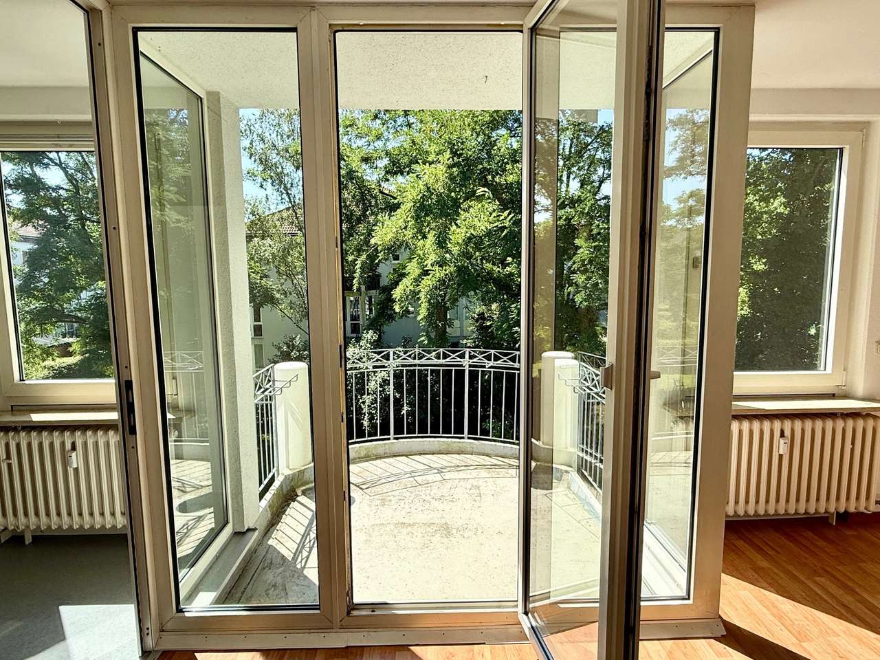 Blick aus Wohnzimmer Blick aus Wohnzimmer