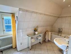 Badezimmer im OG Badezimmer im OG