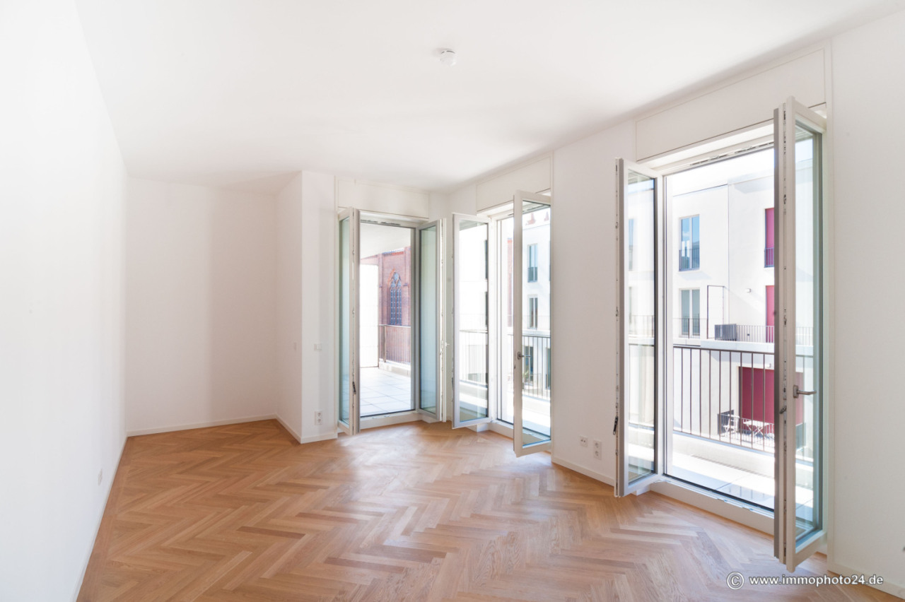 Schlafzimmer mit Balkon Schlafzimmer mit Balkon